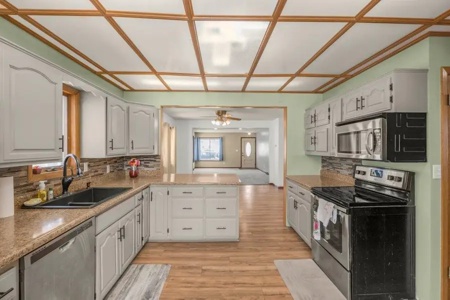 369 W Mill Street, Paynesville, MN 56362 - #2