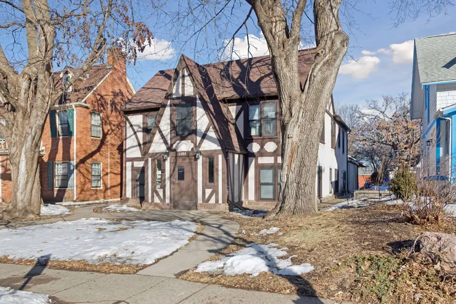 1735 Randolph Ave, Saint Paul, MN 55105 - #2