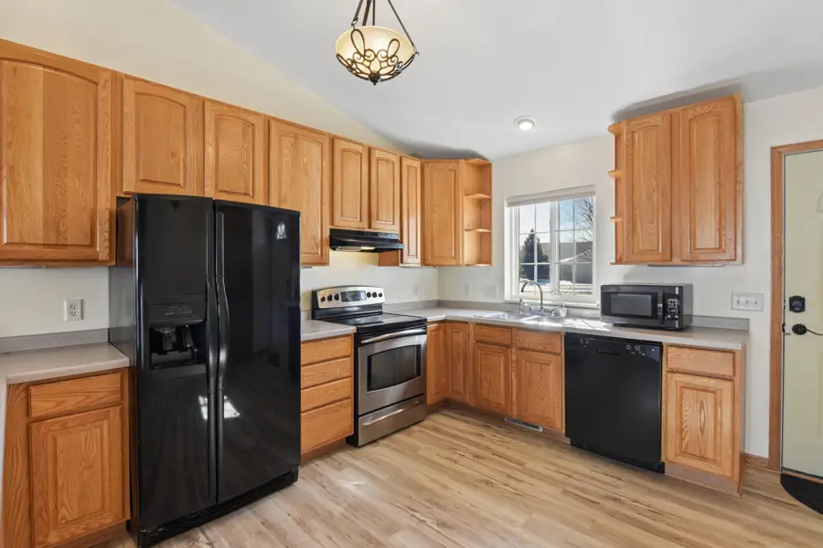 941 W Edge Place #14, New Richmond, WI 54017 - #3