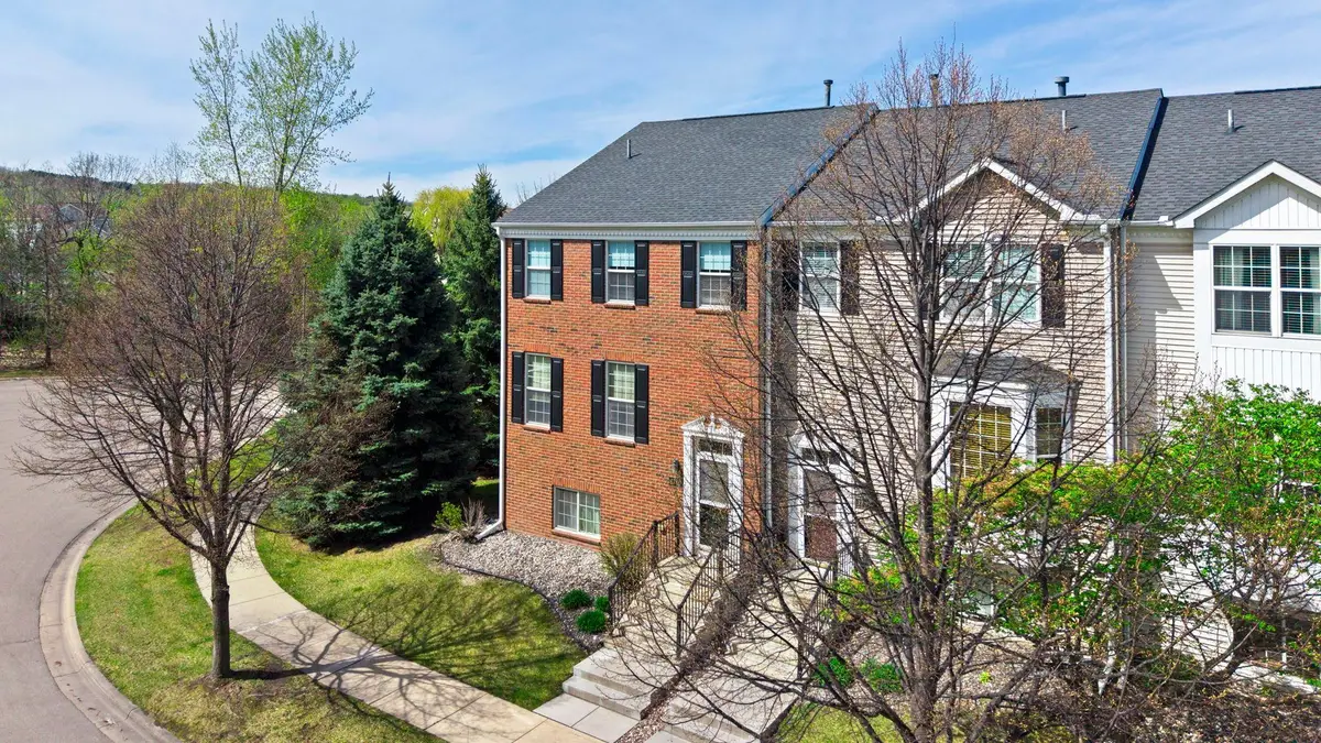 1780 Riverside Drive, Shakopee, MN 55379 - #1