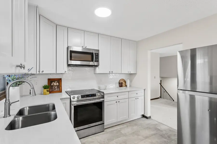 1547 20th Avenue Nw, New Brighton, MN 55112 - #2