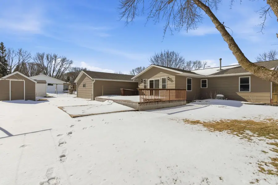 1308 27th Street Nw, Willmar, MN 56201 - #3