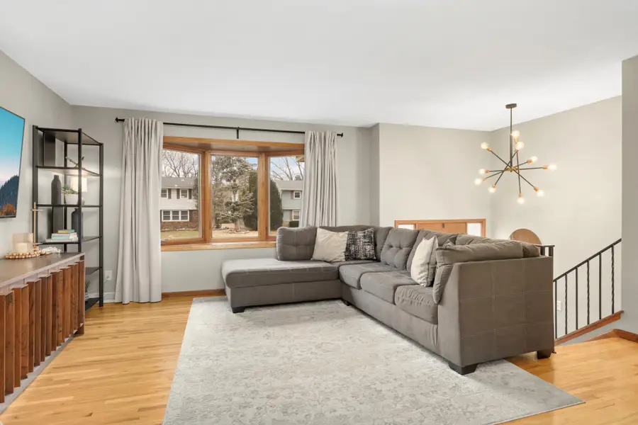 9821 Xerxes Avenue S, Bloomington, MN 55431 - #3