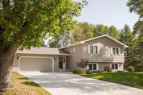 5 Westview Drive, Morris, MN 56267