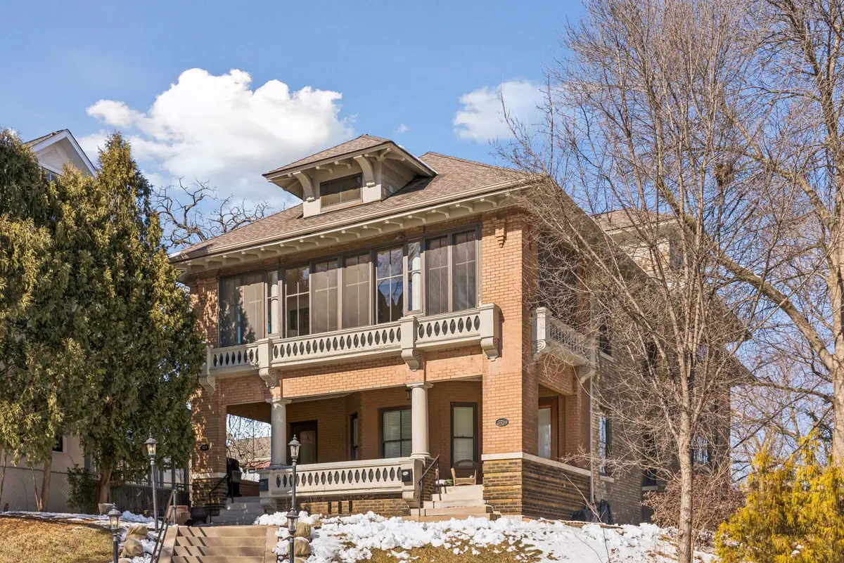 577 Lincoln Avenue, Saint Paul, MN 55102 - #1
