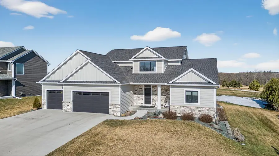 1730 8th Street Se, Pine Island, MN 55963 - #3