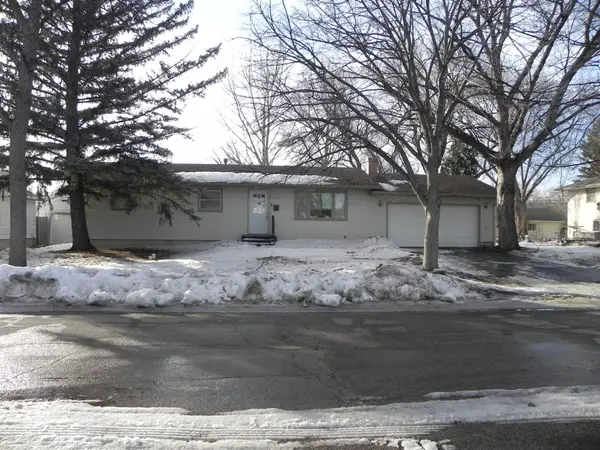 619 12th Street N, Breckenridge, MN 56520