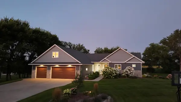 1412 Fairacre Lane Sw, Willmar, MN 56201