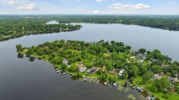 217 Peninsula Road, Medicine Lake, MN 55441