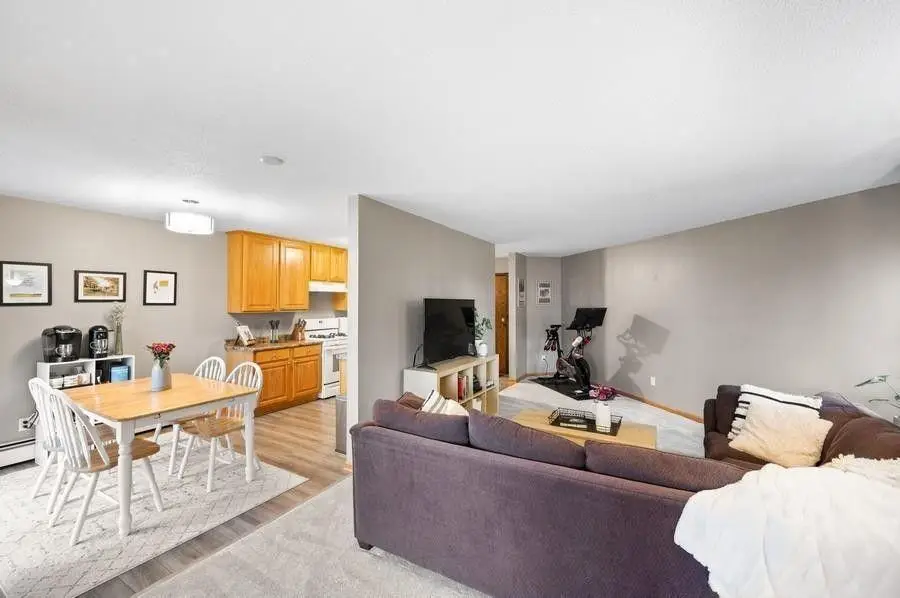 4101 Parklawn Avenue #236, Edina, MN 55435 - #3