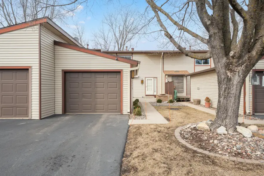 1656 Meadow Circle Se, Rochester, MN 55904 - #2