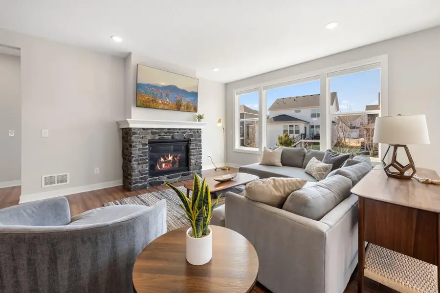 10811 40th Street N, Lake Elmo, MN 55042 - #2