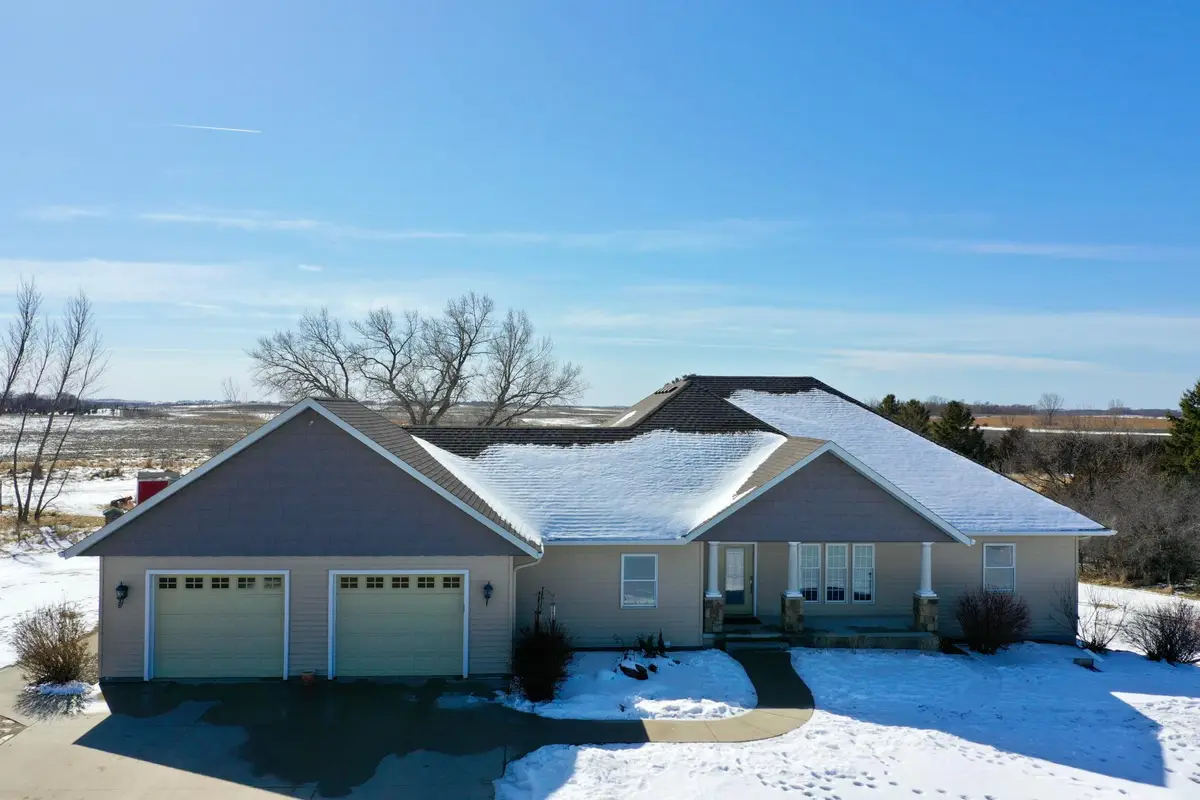 17216 County Road 5 Nw, New London, MN 56273 - #1