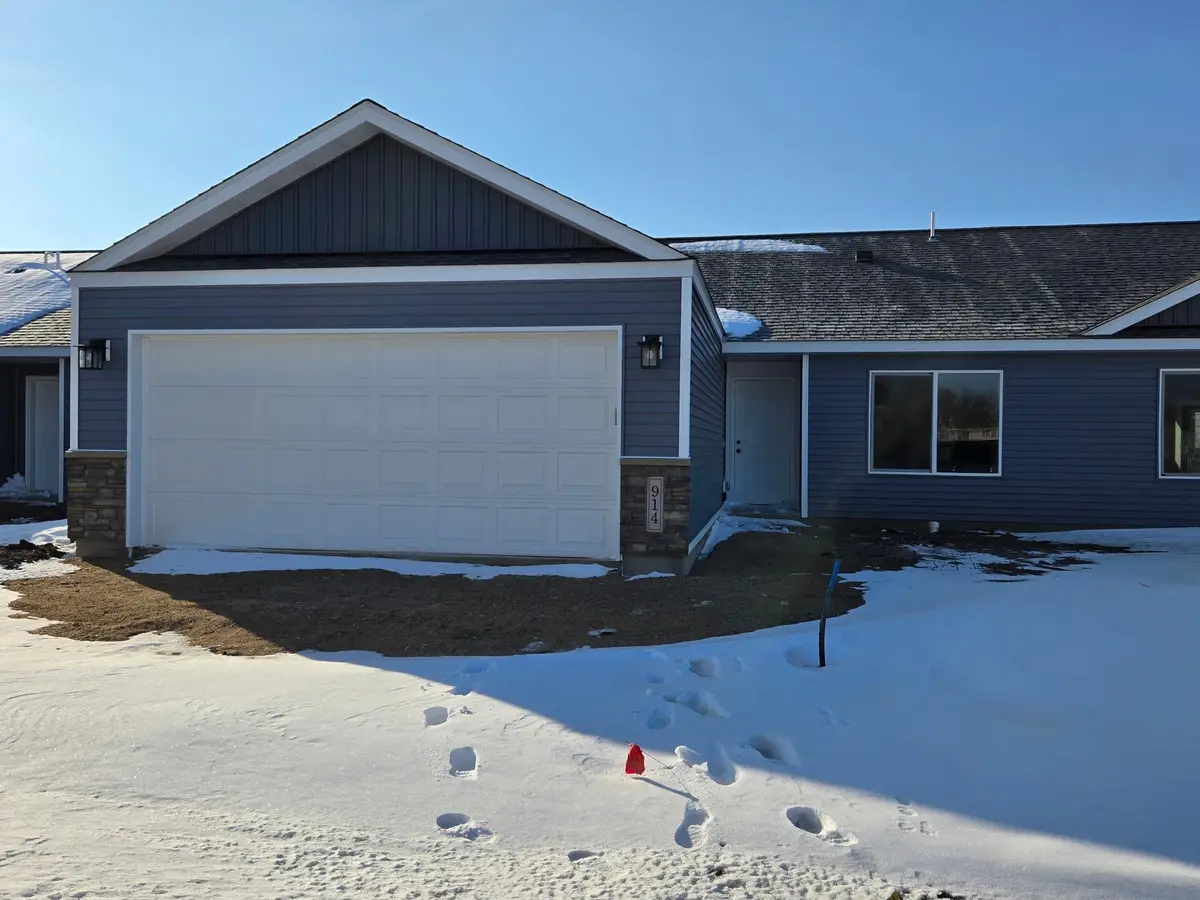 914 Katelyn Circle Ne, Montgomery, MN 56069 - #1