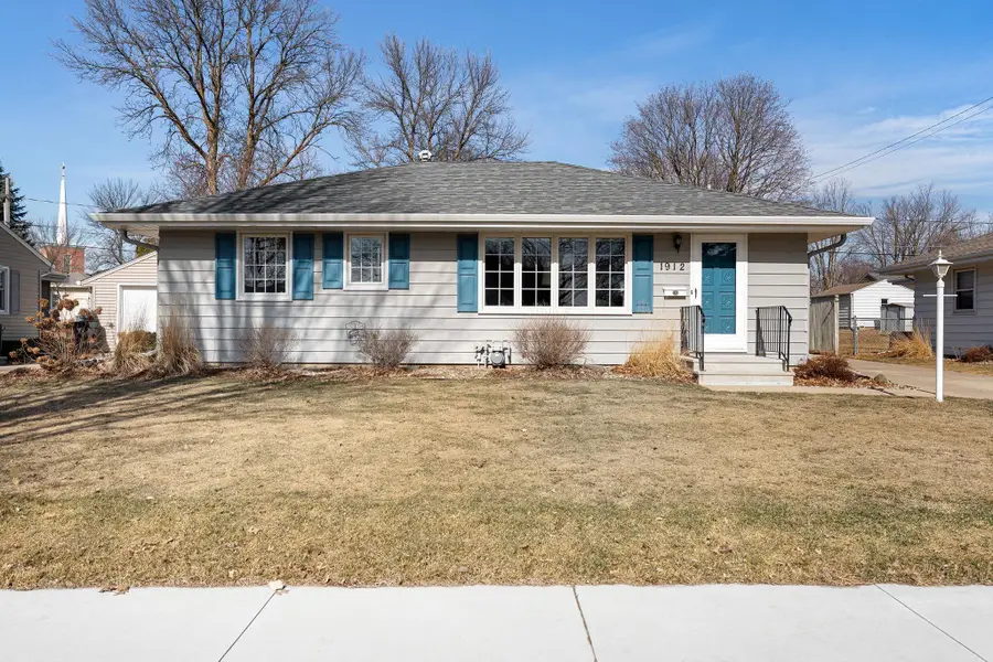 1912 2nd Avenue Nw, Austin, MN 55912 - #2