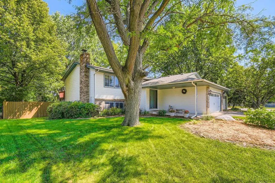 11132 100th Place N, Maple Grove, MN 55369 - #2