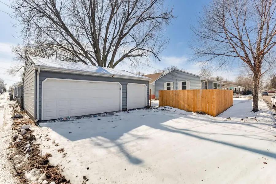 5056 Upton Avenue N, Minneapolis, MN 55430 - #2