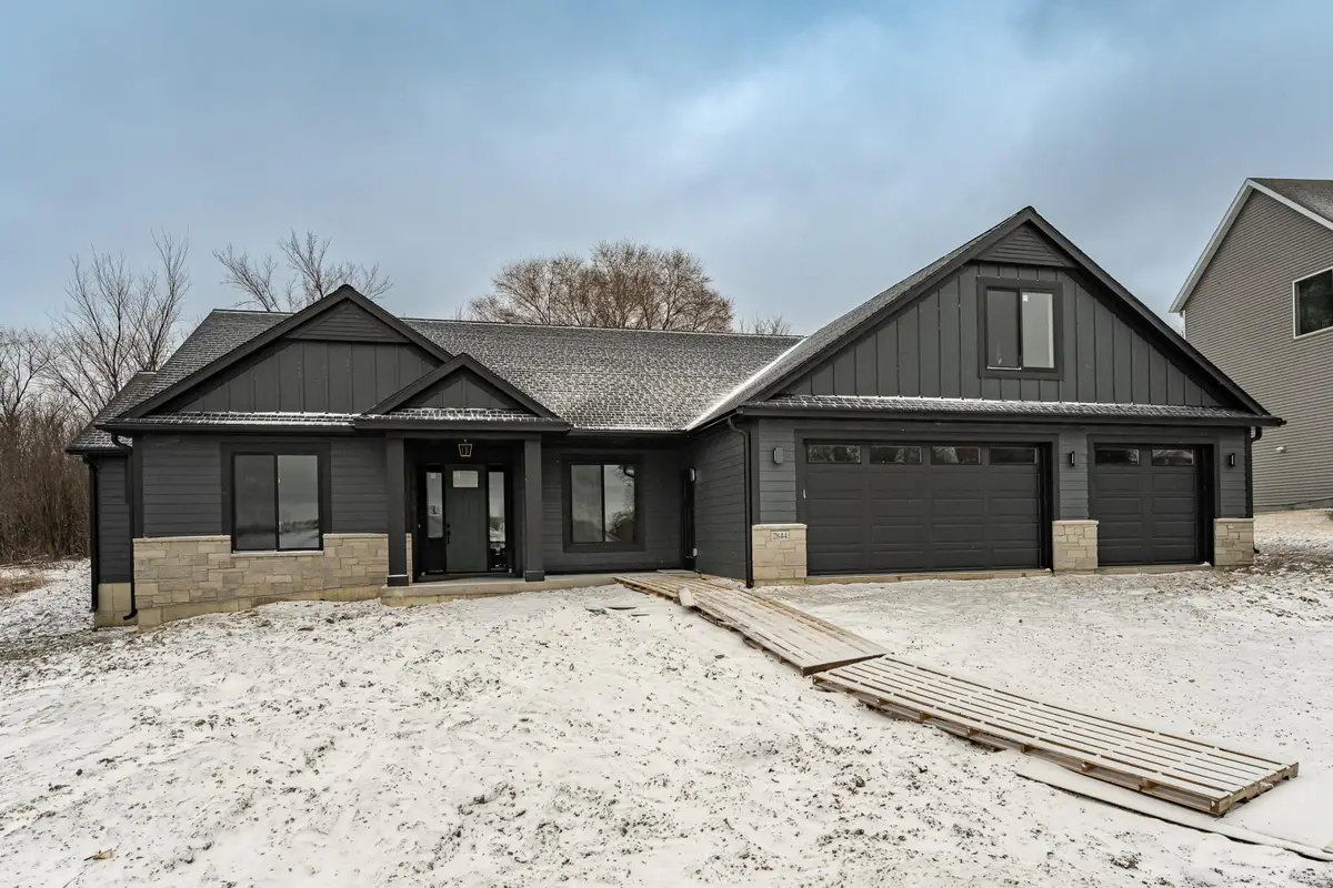 2844 Pinewood Ridge Drive Se, Rochester, MN 55904 - #1