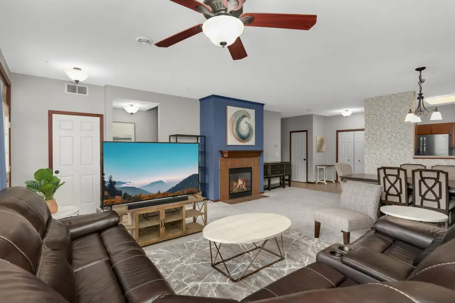 4940 Underwood Lane N #4940G, Plymouth, MN 55442 - #3