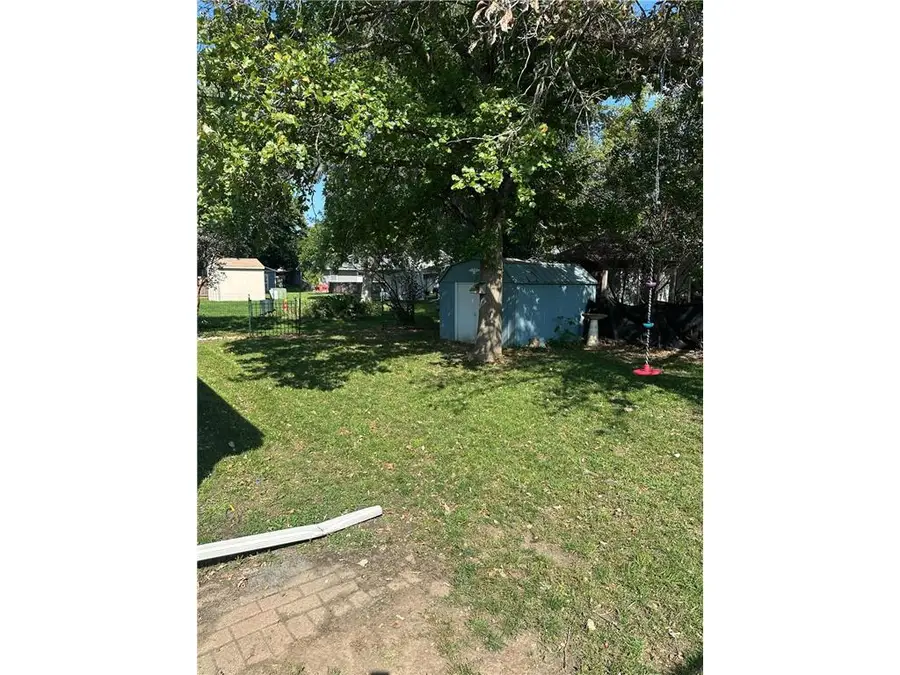 1002 Linden Street, Luverne, MN 56156 - #3