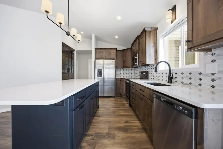 6183 Martin Lane W, West Fargo, ND 58078 - #3