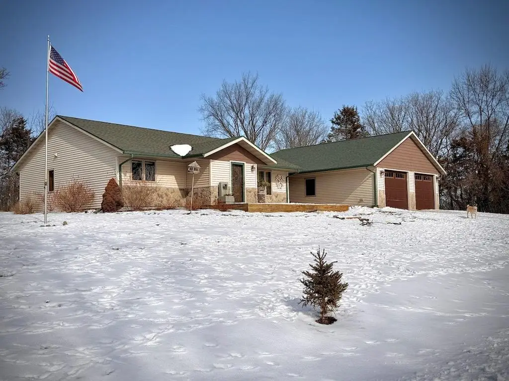 5250 121st Avenue Ne, Spicer, MN 56288 - #1