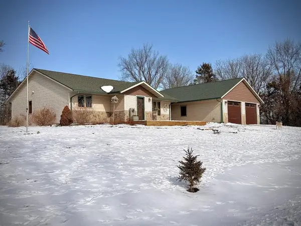 5250 121st Avenue Ne, Spicer, MN 56288