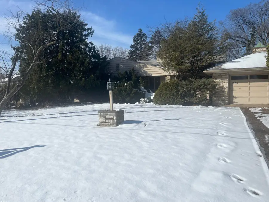 1065 Colby Street, Saint Paul, MN 55116 - #2