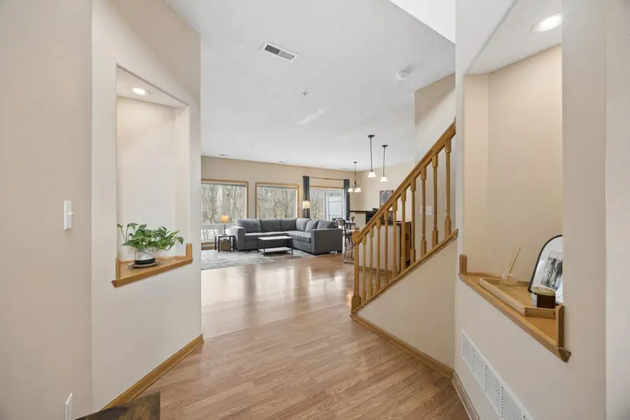 191 Larpenteur Avenue E #A, Maplewood, MN 55117 - #3