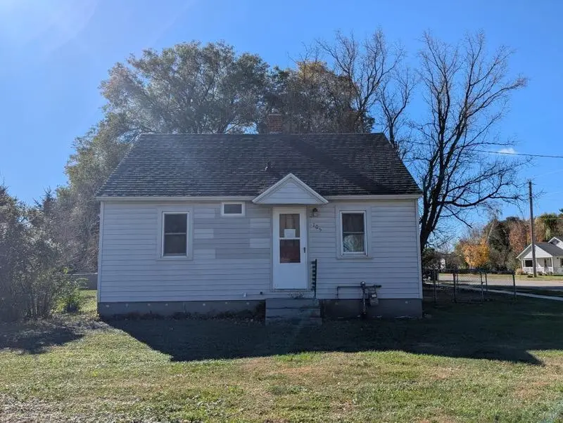 105 SW 2nd Avenue, Verndale, MN 56481 - #2