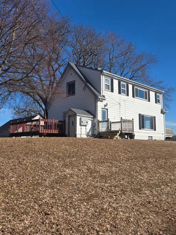 1156 8th Avenue S, South Saint Paul, MN 55075