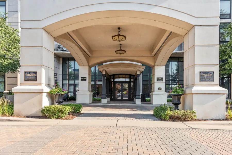 500 E Grant Street #2406, Minneapolis, MN 55404 - #2