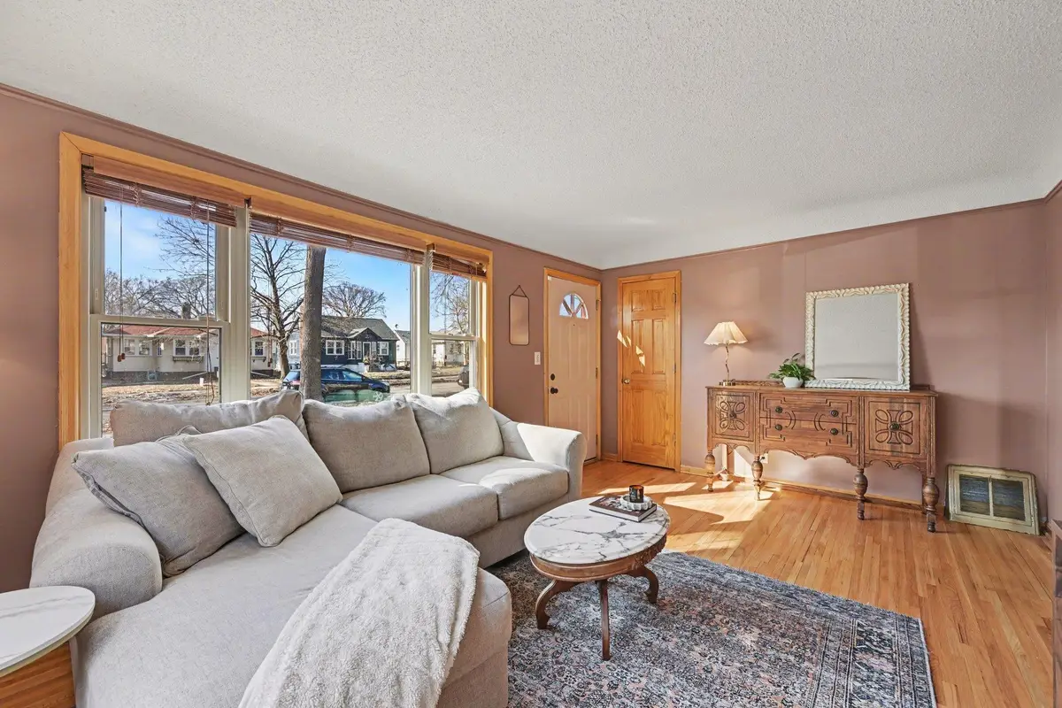 5425 31st Avenue S, Minneapolis, MN 55417 - #1