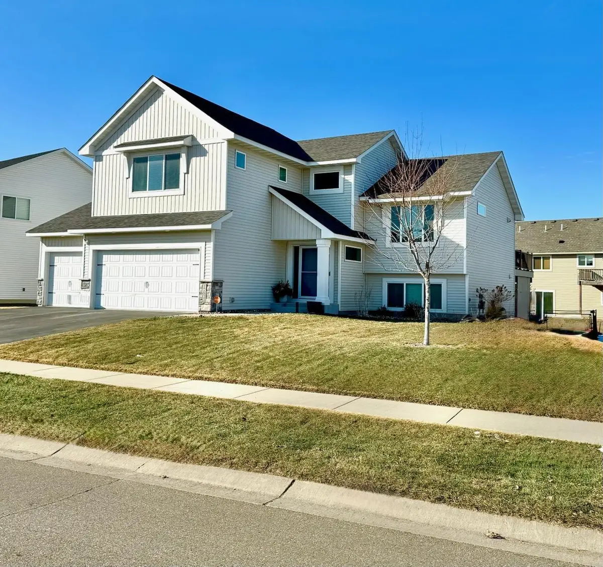 17821 Essex Lane, Lakeville, MN 55044 - #1