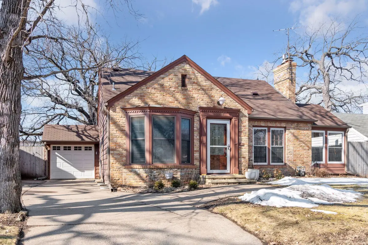 6608 Oliver Avenue S, Richfield, MN 55423 - #1