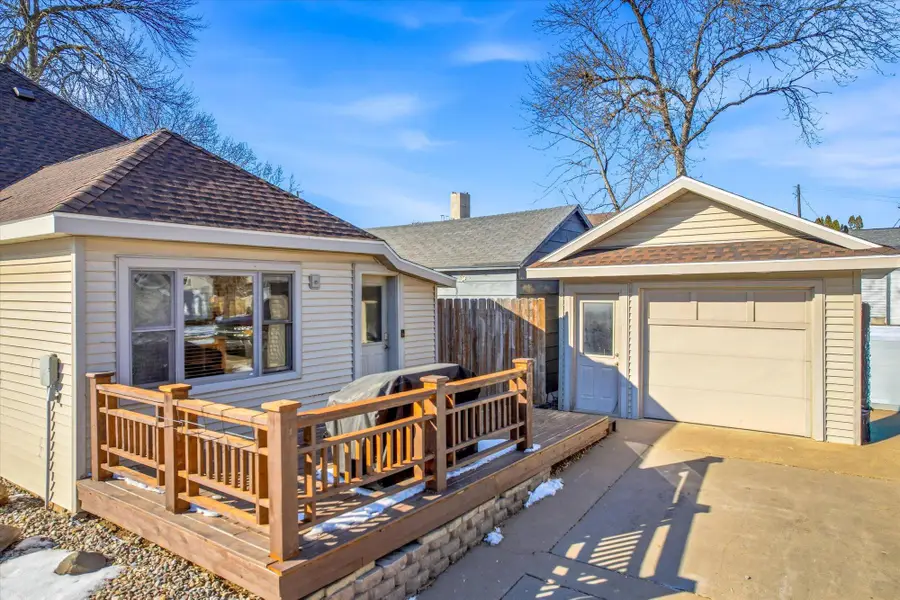 1090 7th Avenue, Baldwin, WI 54002 - #2