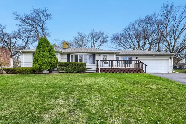 3662 Robin Lane, Minnetonka, MN 55305