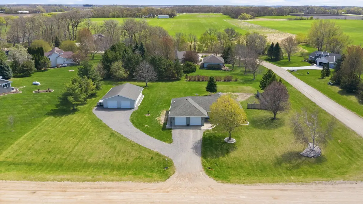 19388 Memory Circle, Hutchinson, MN 55350 - #1