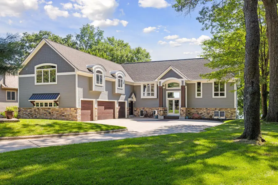 5100 Lexington Avenue N, Shoreview, MN 55126 - #3
