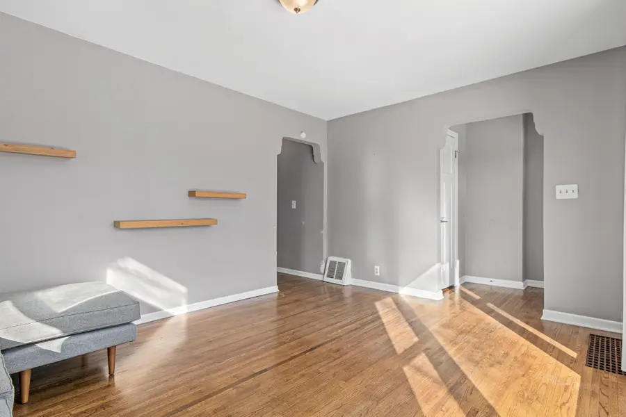 4831 Fremont Avenue N, Minneapolis, MN 55430 - #3