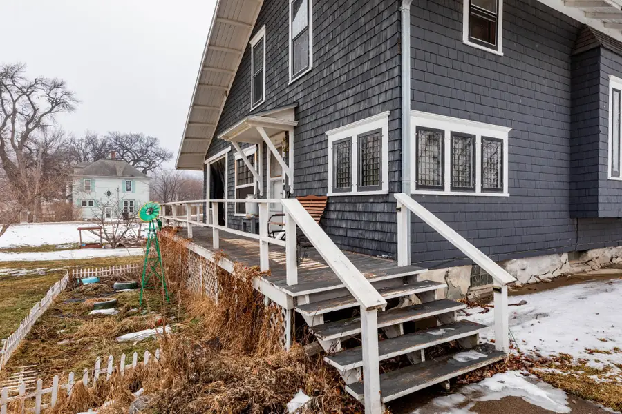 506 4th Avenue Sw, Valley City, ND 58072 - #2