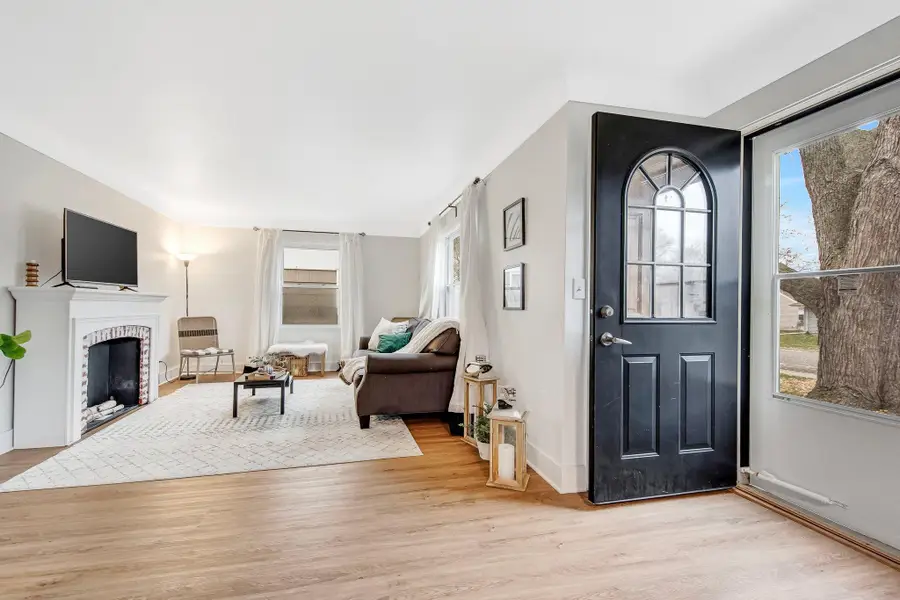 4631 Adair Avenue N, Crystal, MN 55422 - #2