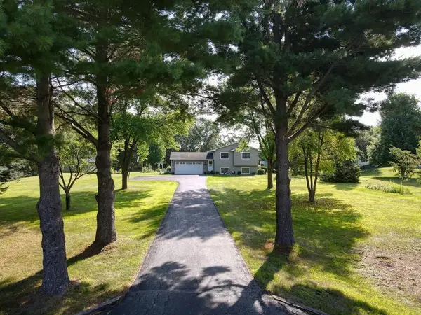 30751 Wallmark Lake Drive, Chisago City, MN 55013