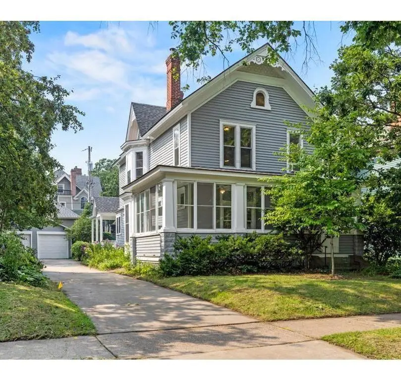 520 Holly Avenue, Saint Paul, MN 55102 - #1