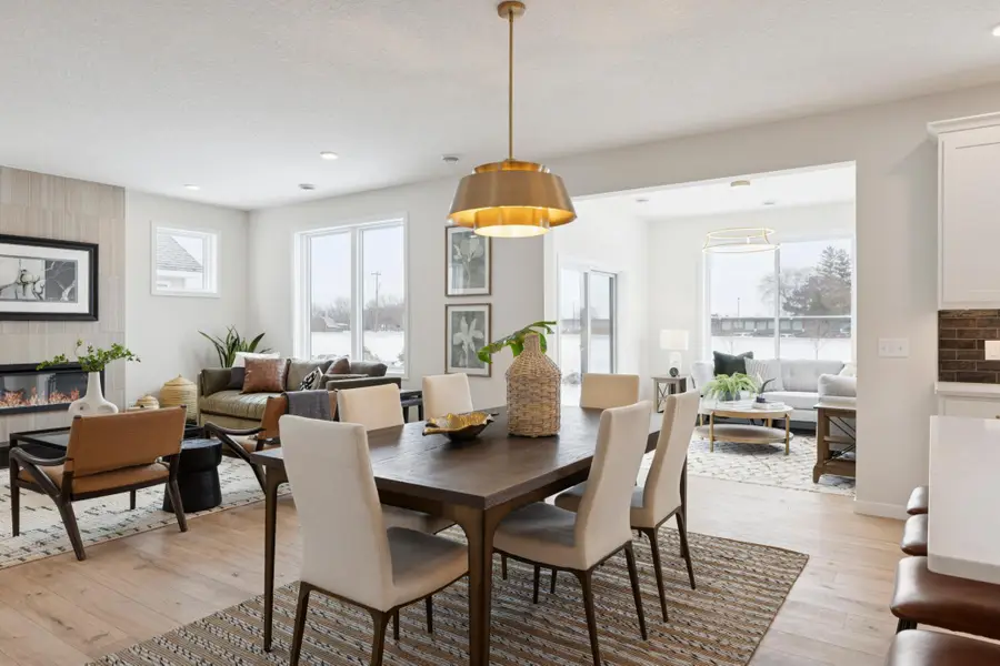 3480 Knightsbridge Trail N, Lake Elmo, MN 55042 - #3