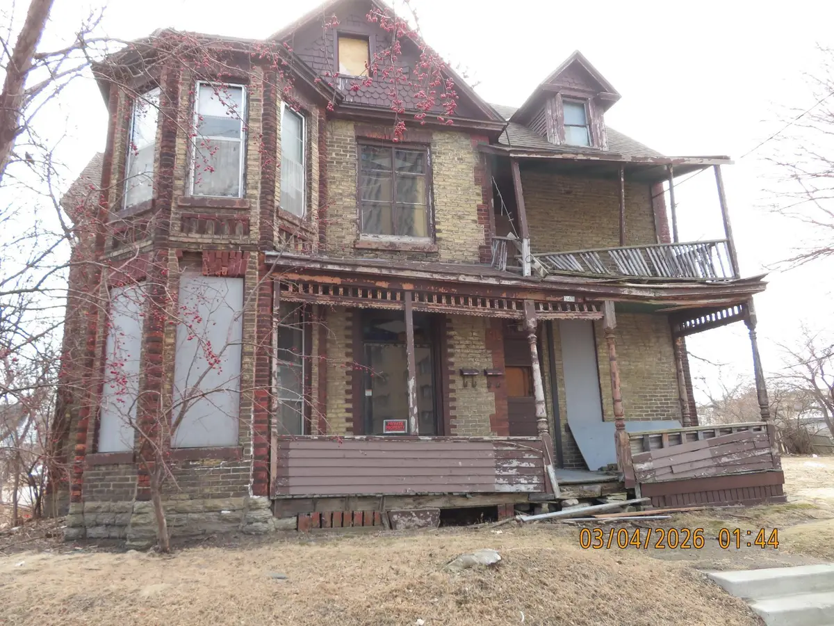 948 18th Avenue Ne, Minneapolis, MN 55418 - #1