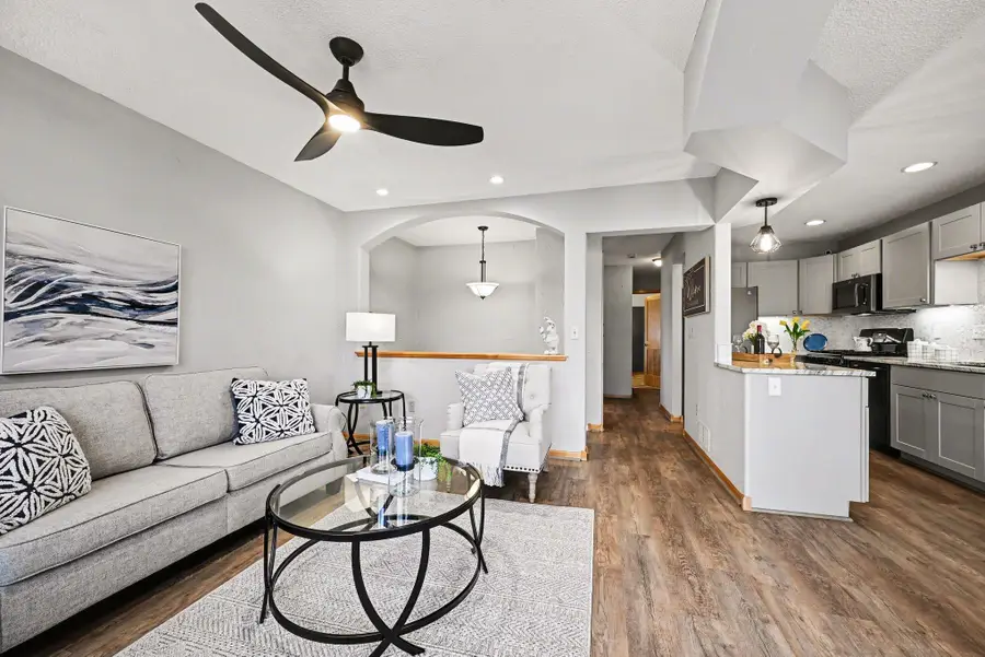 11115 Vessey Circle, Bloomington, MN 55437 - #3