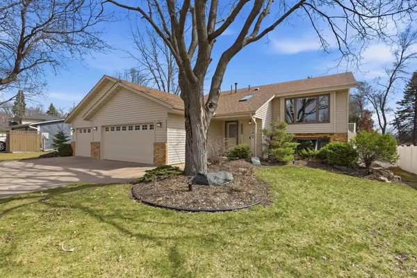 10549 Kentucky Avenue S, Bloomington, MN 55438