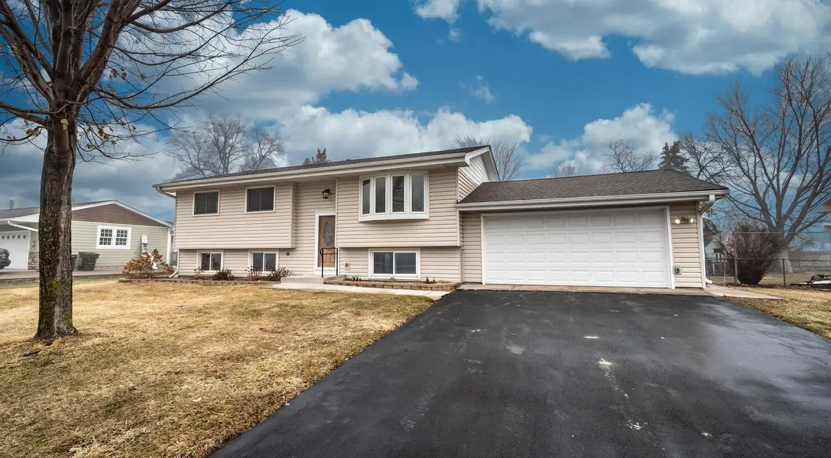 5525 Lower 182nd Street W, Farmington, MN 55024 - #1