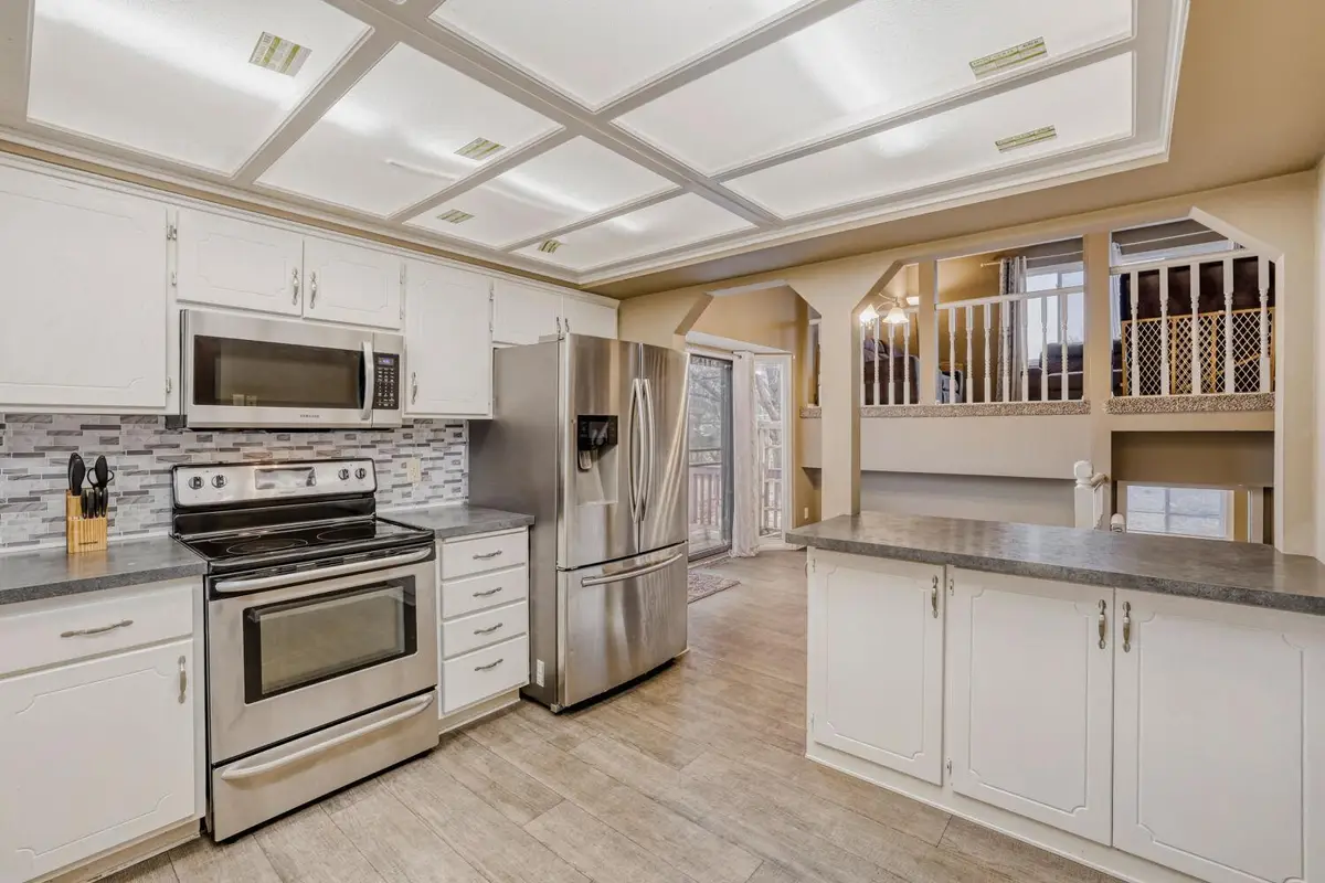 9733 Thomas Avenue N, Brooklyn Park, MN 55444 - #1